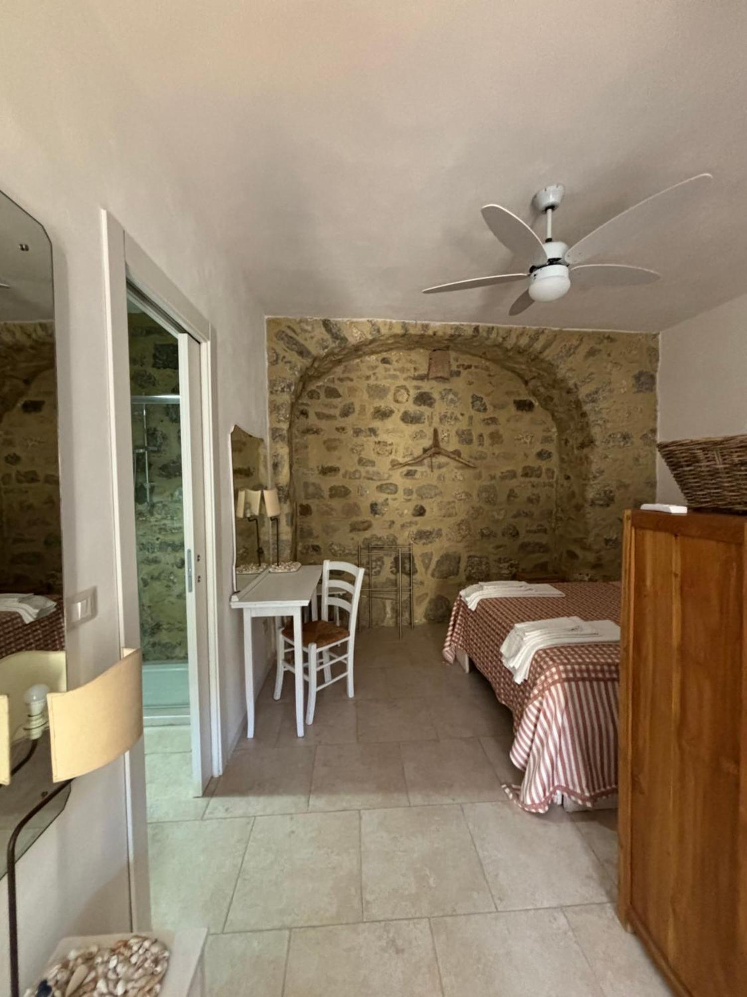 Casa Castello Otel Rocca Imperiale Dış mekan fotoğraf